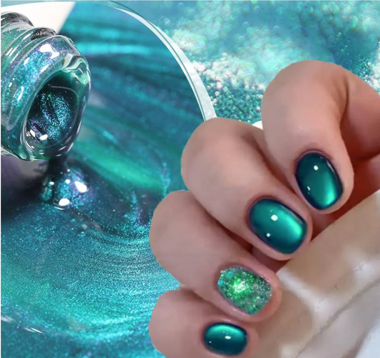 Porcelain Emerald Cat Eye Gel