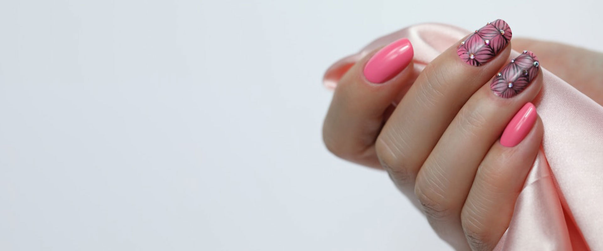 slider image slider_item_p3jdpC